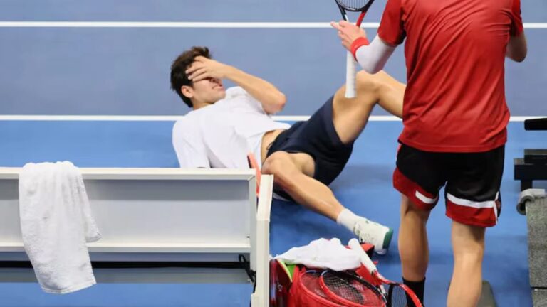 Polémica en la Copa Davis: golpeó a su rival y le dieron el partido por ganado en la serie