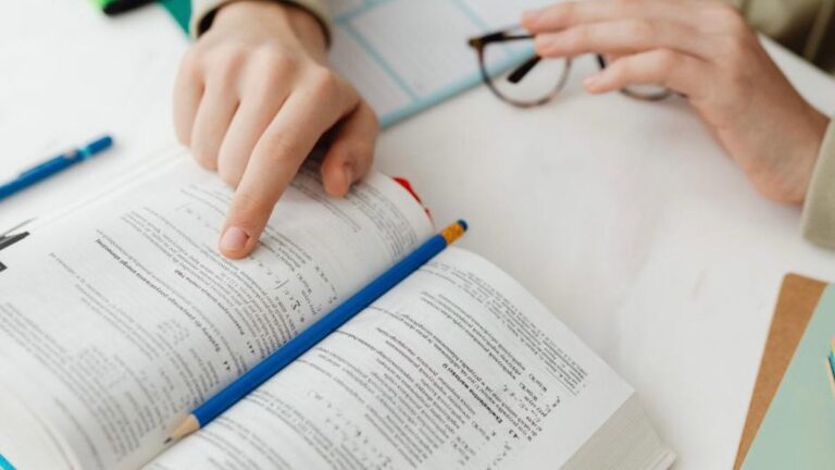 Taller de apoyo escolar para primaria y secundaria