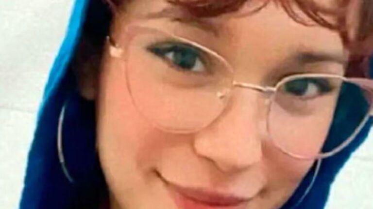 Corrientes: hallan a joven trans colgada de un árbol a orillas del Paraná