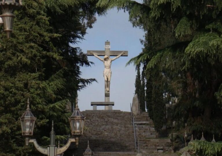 Semana Santa: fuerte descenso del turismo, viajaron un 16% menos de personas que el año pasado