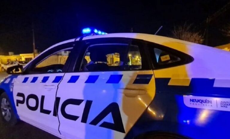 Madrugada violenta: le robaron el auto a un policía y apareció quemado
