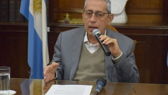 Rivas Piasentini dijo que los salarios públicos de Corrientes están por encima de la inflación