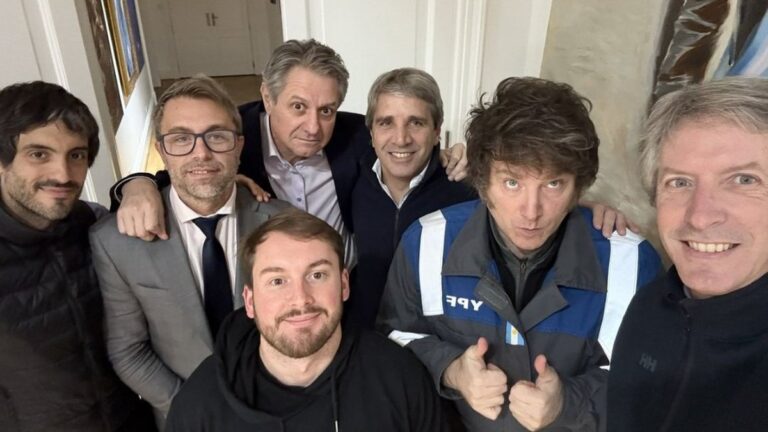 Javier Milei y Luis Caputo celebraron el 1,6% de inflación: «Lo llora toda mandrilandia»