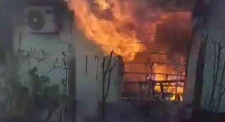 Devastador incendio en Cipolletti: un hombre resultó herido y su casa quedó destruida