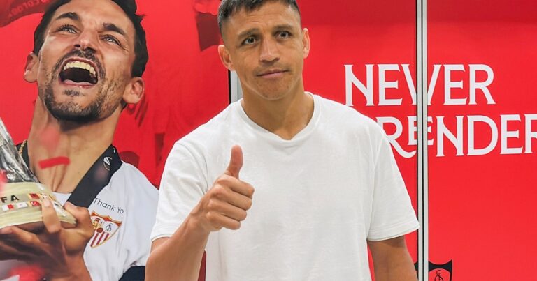 El chileno Alexis Sánchez se suma al Sevilla de Almeyda