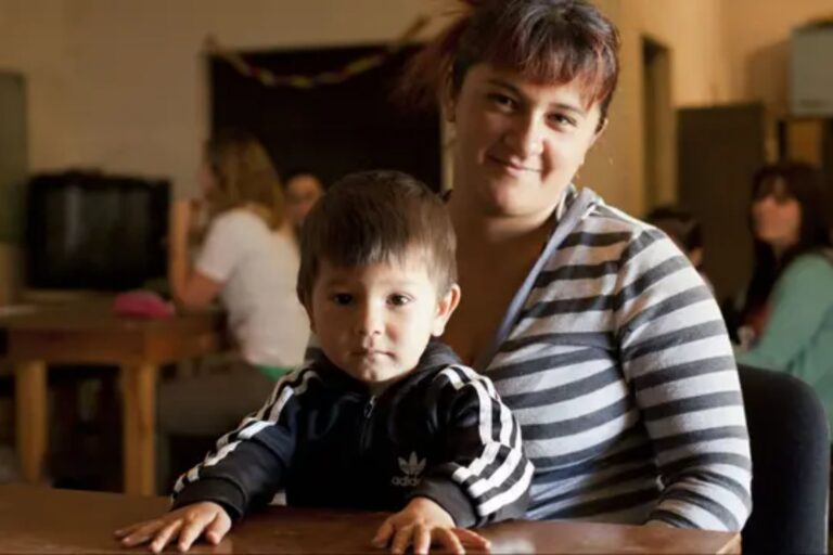 Calendario AUH: cuándo cobro la Asignación Universal en septiembre 2025