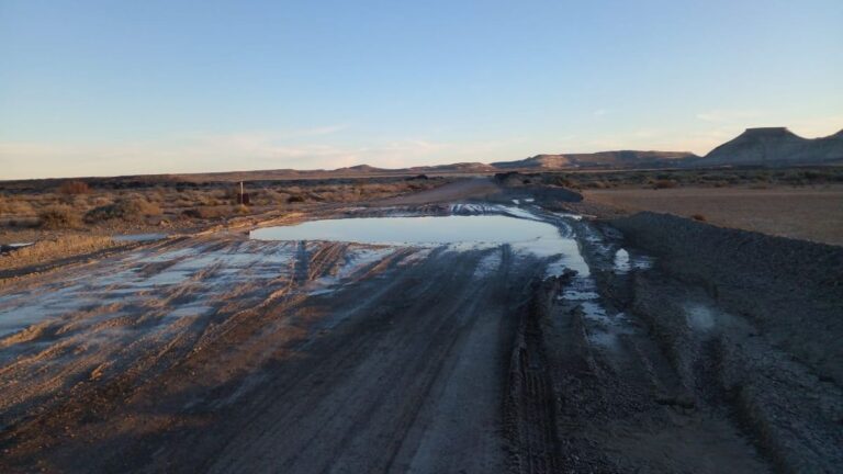 Reclaman el arreglo del acceso a Bahía Solano y Rocas Coloradas