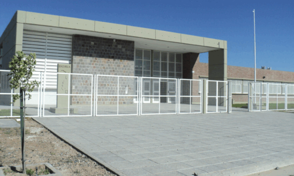 El director de la escuela 793 del barrio Moreira de Trelew cuestiona a la justicia