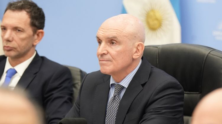 Espert se mantiene al frente de la Comisión de Presupuesto