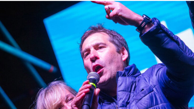 Luque: Voy a representar a cada chubutense con compromiso, coraje y lealtad