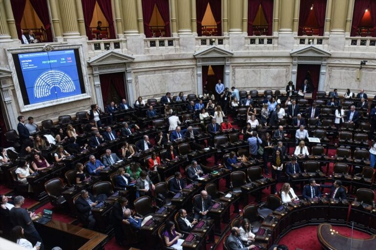 El oficialismo consiguió quórum en Diputados y buscará darle media sanción al Presupuesto 2026