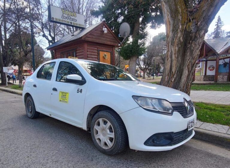 Esquel actualizó el cuadro tarifario de taxis y remises: cuánto costará viajar