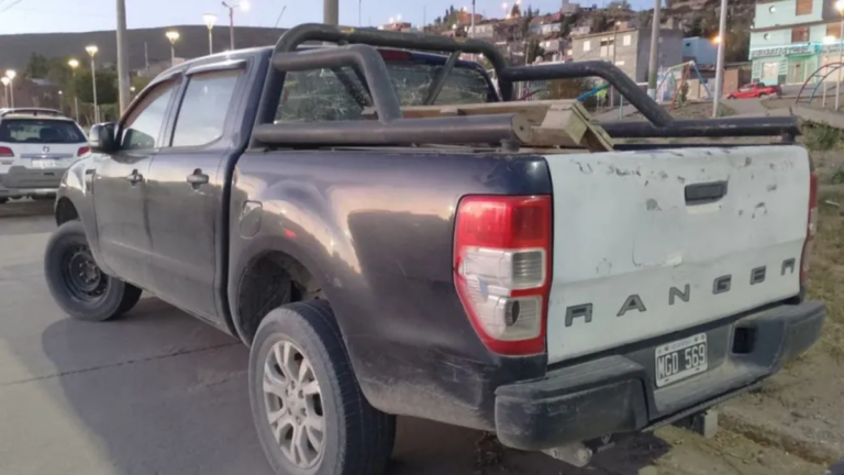 Recuperan en Comodoro una camioneta robada que era buscada por la Justicia de Neuquén