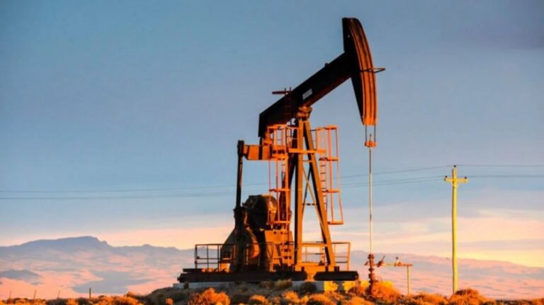 Resurgen rumores de indefinición de YPF por la venta de Manantiales Behr en Chubut