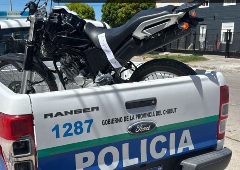 Secuestraron motos y autopartes en una serie de allanamientos realizados en Chubut