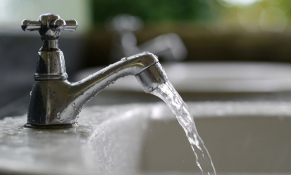 Corte de agua afecta al sector sur de chacras de Trelew