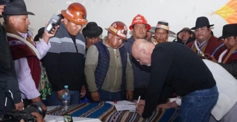 Bolivia: diálogo frustrado. La COB acuerda con el gobierno