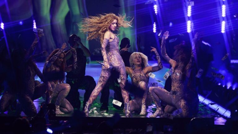 «Las Mujeres Ya No Lloran Tour»: Shakira rompió el récord a la gira de mayor recaudación en la historia de la música latina
