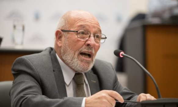 Concejal de Comodoro Rivadavia busca prohibir la actividad de los limpiavidrios