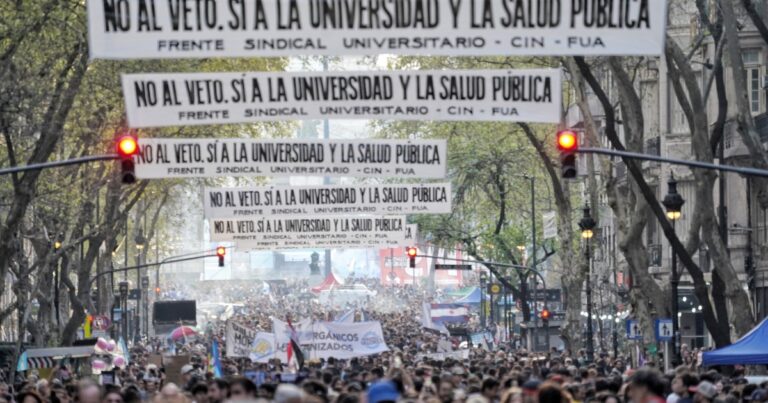 Javier Milei y sus medidas, EN VIVO: el Gobierno incluirá al financiamiento universitario en las sesiones extraordinarias del Congreso