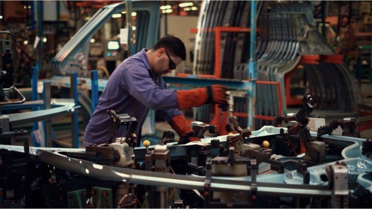 Reforma laboral: especialistas advierten por indemnizaciones ajustadas y por alcances del FAL