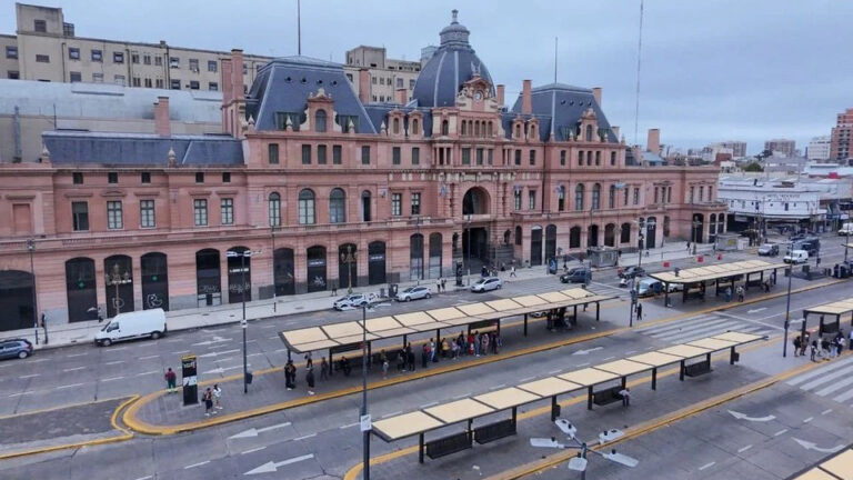 La UTA y La Fraternidad paran junto a la CGT pese a la intimación del Gobierno