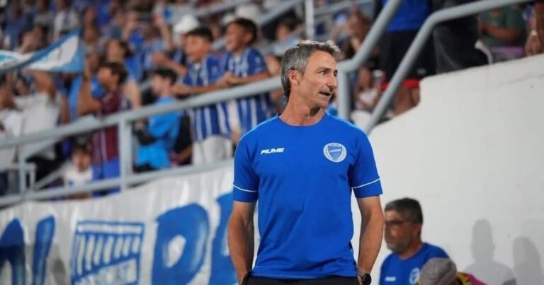 Se profundiza la crisis de Godoy Cruz: se queda sin técnico?