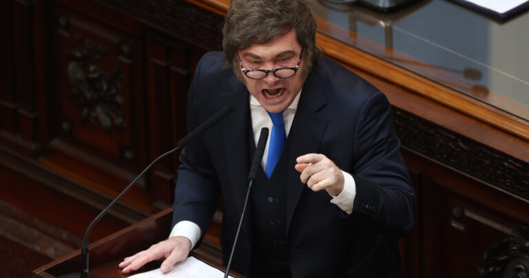 Con el Congreso a favor, Milei siguió en modo peleador y fustigó al peronismo: «Delicuentes», «Parásitos», «Enemigos»