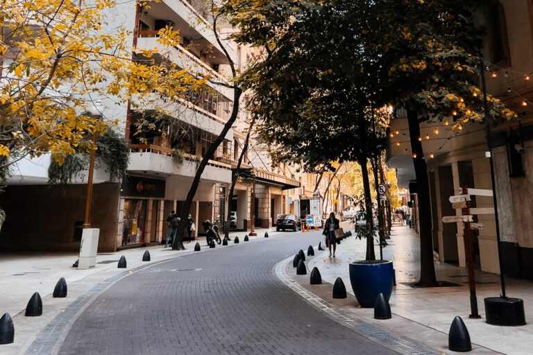 Cuánto cuesta vivir en la calle más cara de la ciudad?