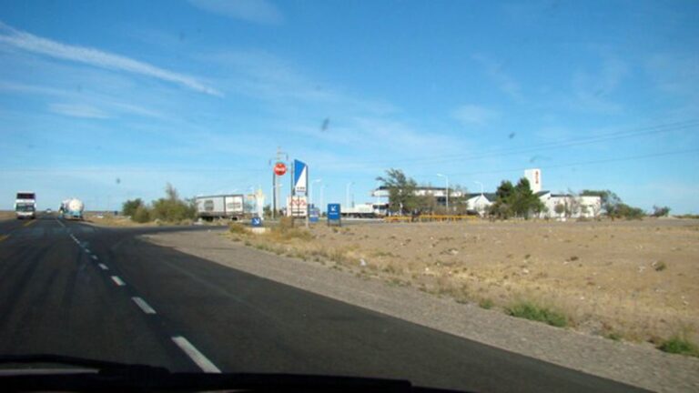 Tres personas murieron en un choque frontal