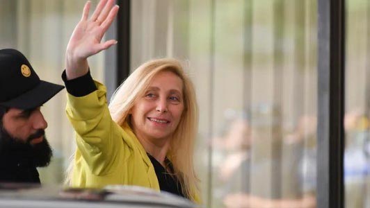 Interpelación a Karina Milei