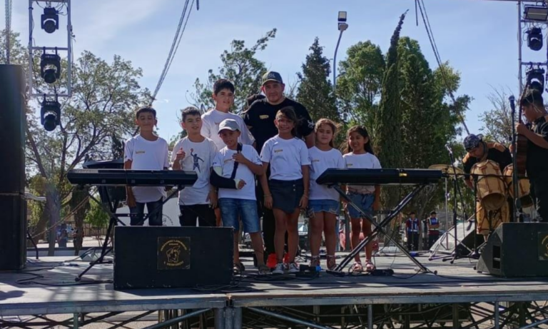 Los changuitos de la Guaracha y Dúo canto del viento se presentarán en la peatonal Gazín