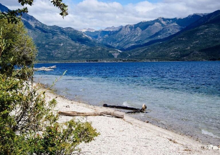 Identificaron a la víctima fatal del lago Epuyén: era un vecino de Lago Puelo