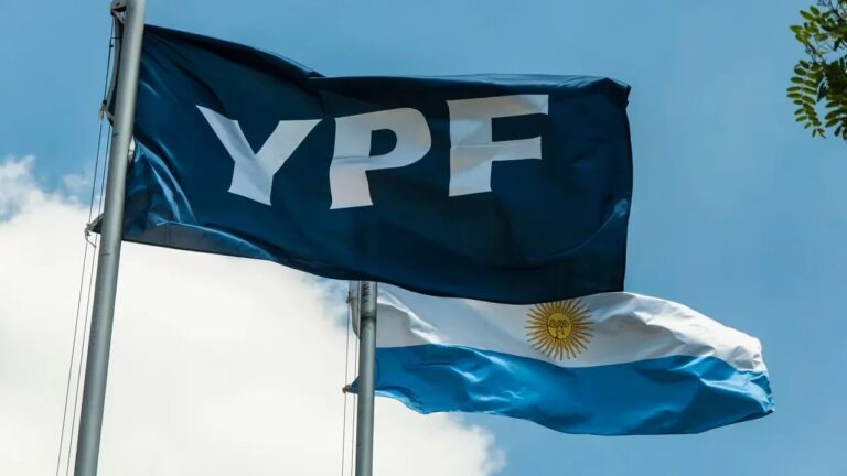 Edificio de tribunales de justicia de Estados Unidos, representando el fallo sobre el caso YPF.