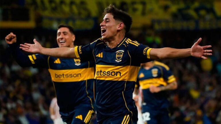 Jugadores de Boca Juniors en partido de Copa Libertadores.