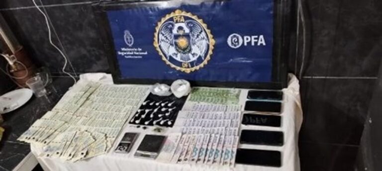 Operativo policial de la Policía Federal Argentina en Puerto Madryn, Chubut