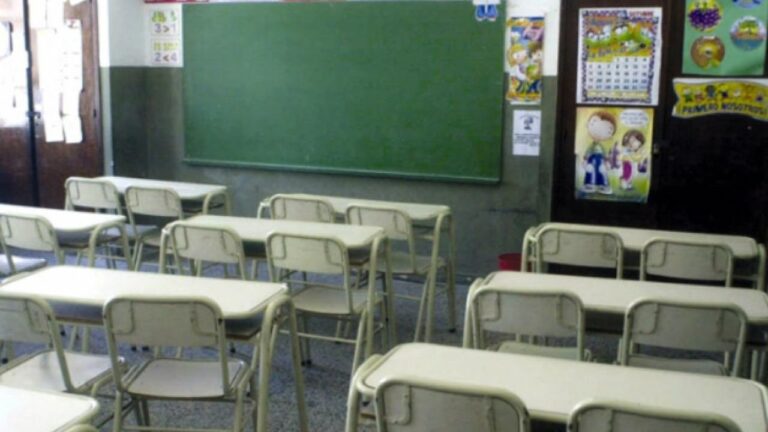 Reunión de representantes gremiales docentes en Chubut