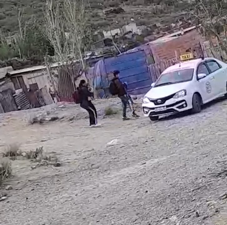 Ilustración genérica de una calle residencial en Comodoro Rivadavia, Chubut