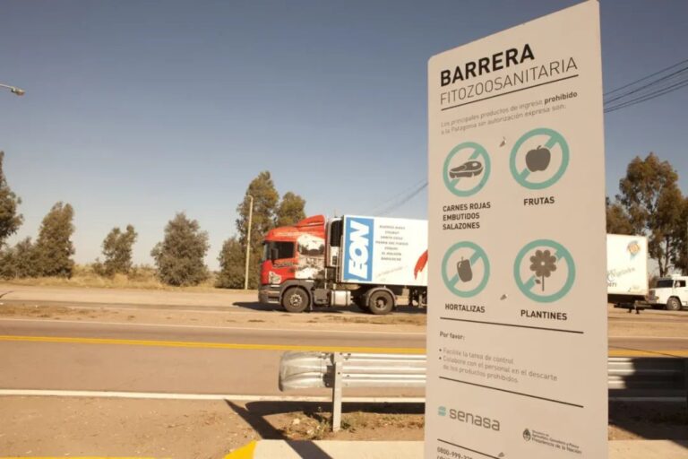 Productores rurales de la Patagonia en una reunión de la Federación de Sociedades Rurales de Chubut