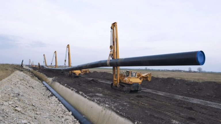 Mapa esquemático de la provincia de Río Negro con la traza proyectada del gasoducto Tratayén–San Antonio Oeste.
