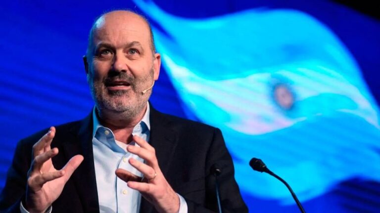 Federico Sturzenegger, ministro de Desregulación, en el Congreso de la Nación.