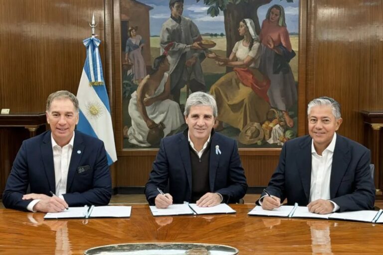 Firma de préstamos del BID y Banco Mundial para obras en Neuquén