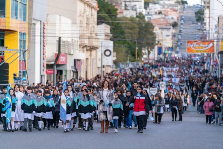 Actos por la Semana de Mayo en Comodoro Rivadavia