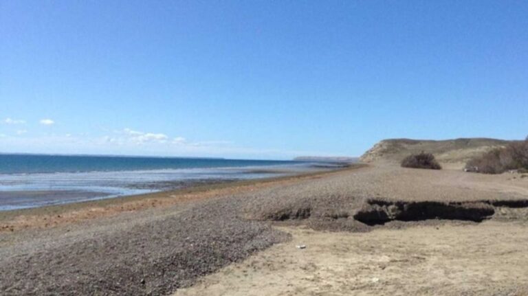 Vista de Playa Bahía Cracker en Chubut