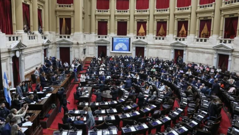 Sesión de la Cámara de Diputados durante la votación de la reforma de Zona Fría