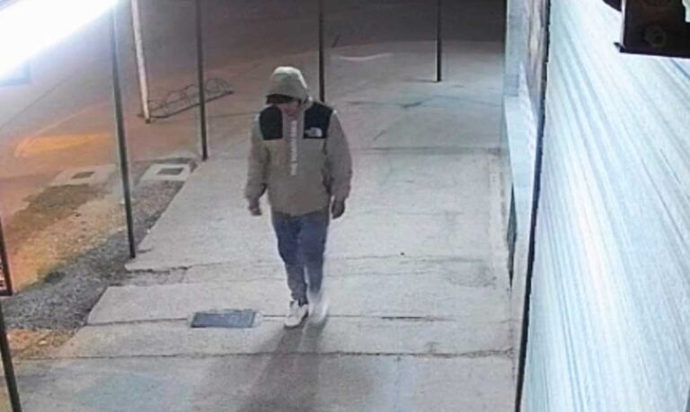 Imagen ilustrativa de una cámara de seguridad en la vía pública de Puerto Madryn
