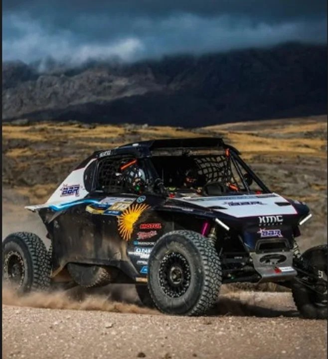 Nazareno López con el Taurus T3 Max del equipo BBR Motorsport en el Desafío Ruta 40