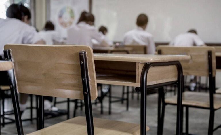 Reunión paritaria docente en Chubut con representantes del Gobierno y gremios