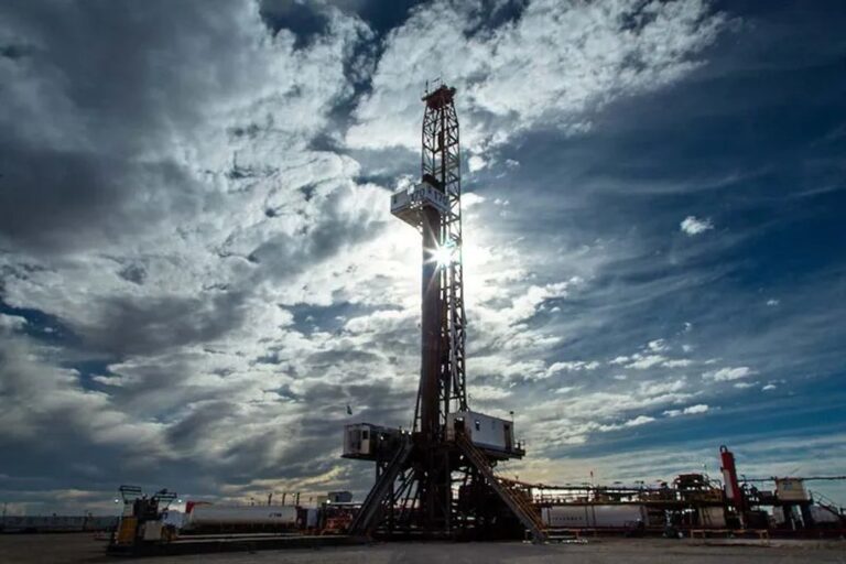 Mapa de Vaca Muerta con indicación de áreas petroleras