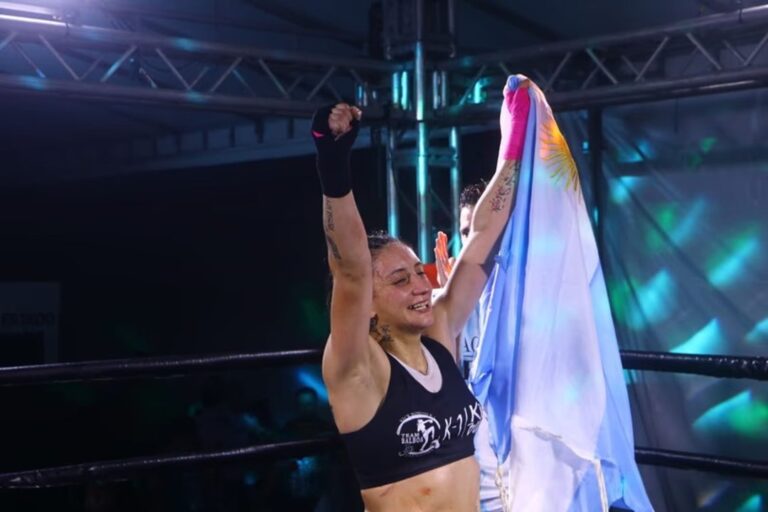 Yocelyn La Yoko Balboa durante su preparación para el combate de muay thai en Tailandia